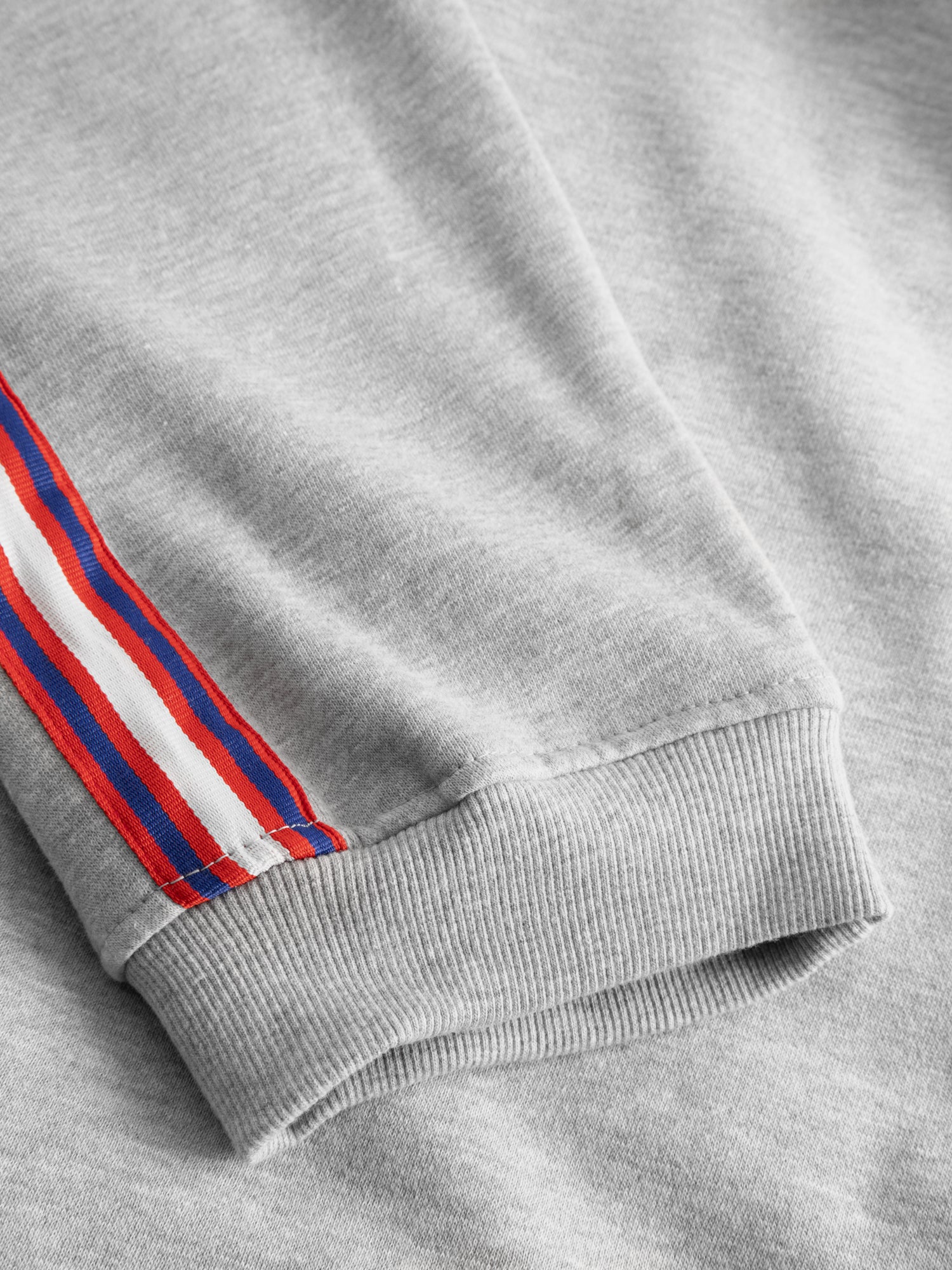 Sweatpants logo